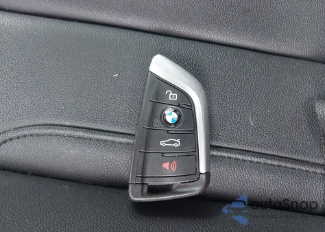 2019 BMW X3 Sdrive30I z USA, uszkodzony, nr VIN 5UXTR7C58KLE94744